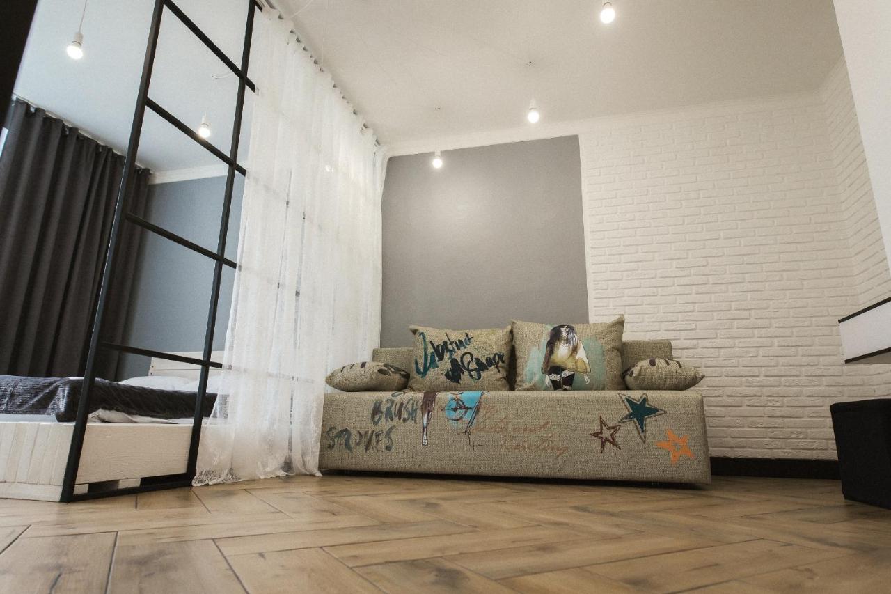 Loft-Style Apartment Izmail Exterior photo
